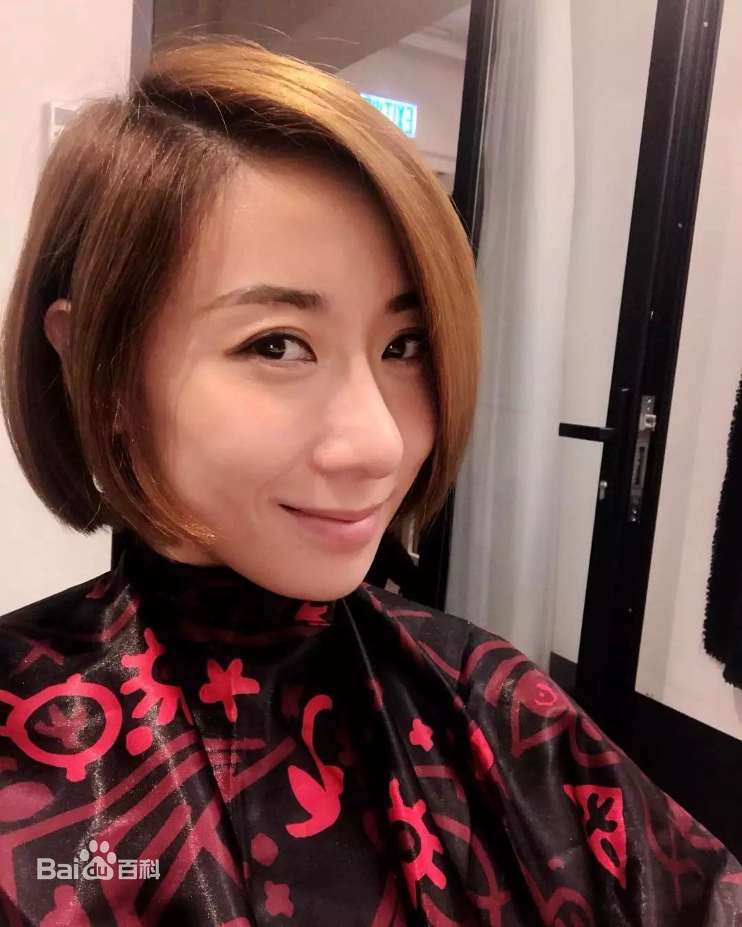 泳儿(Vincy Chan)生活照生活照相册