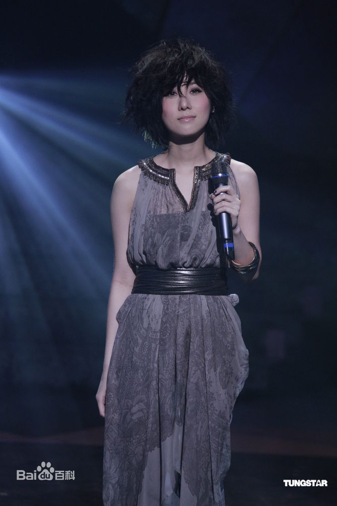 最新泳儿(Vincy Chan)精彩图册