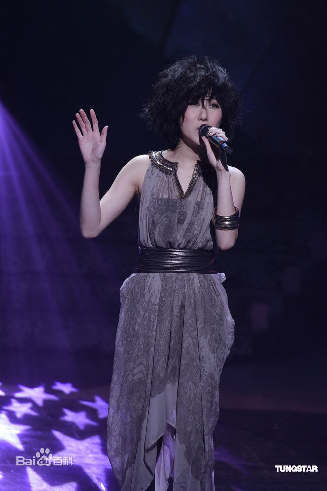 最新泳儿(Vincy Chan)精彩图册