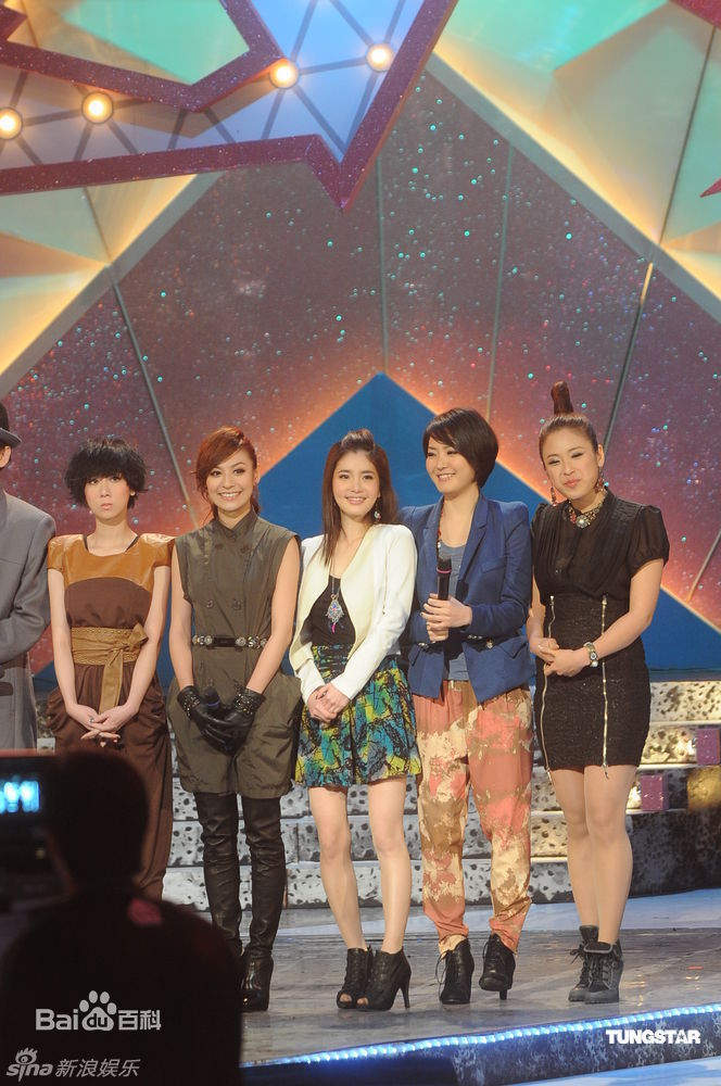 最新泳儿(Vincy Chan)精彩图册