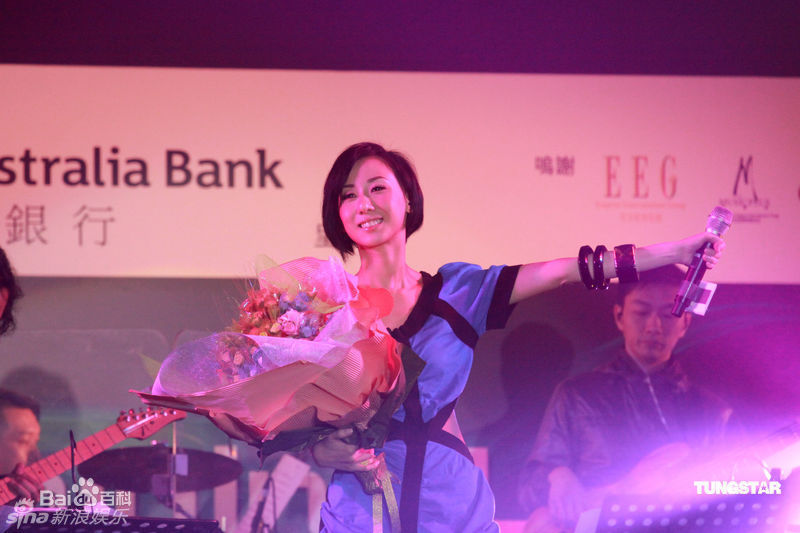 最新泳儿(Vincy Chan)精彩图册