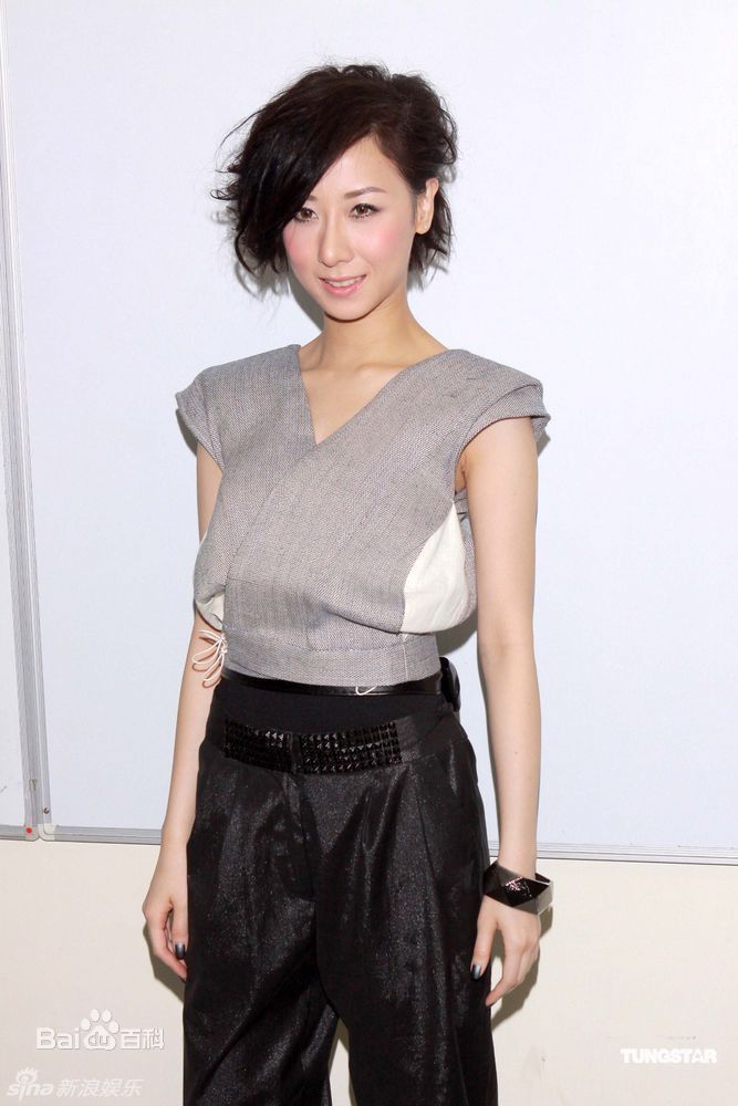 最新泳儿(Vincy Chan)精彩图册