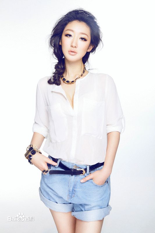 李依馨最优质气质相册