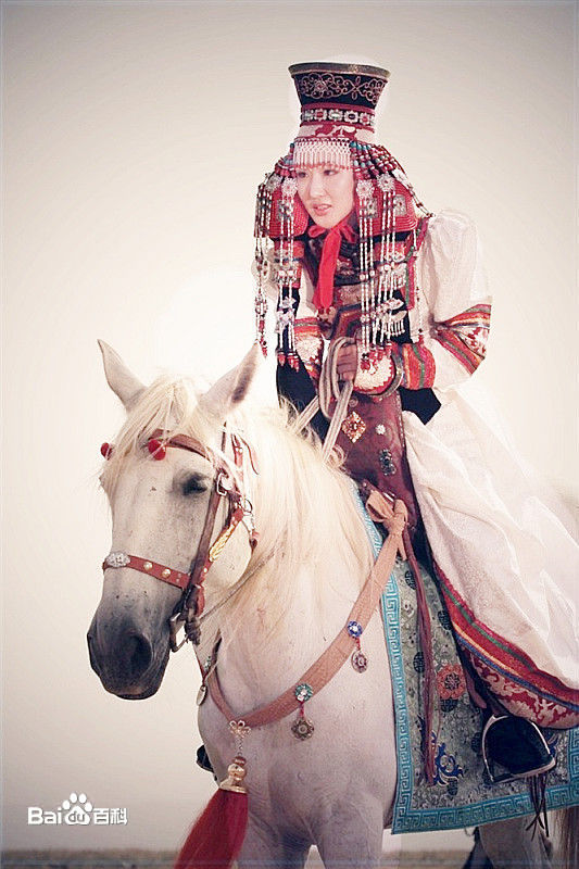 李依馨影视剧照