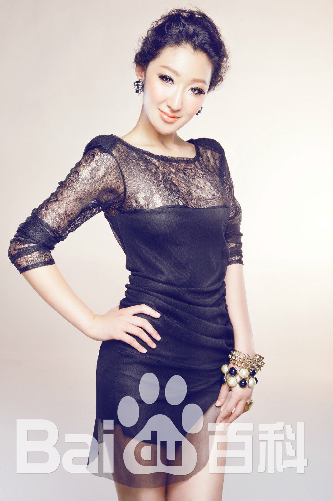 李依馨精选时尚图册