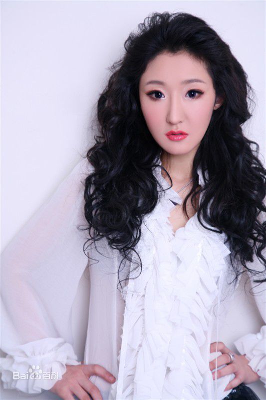 高清李依馨精彩图册