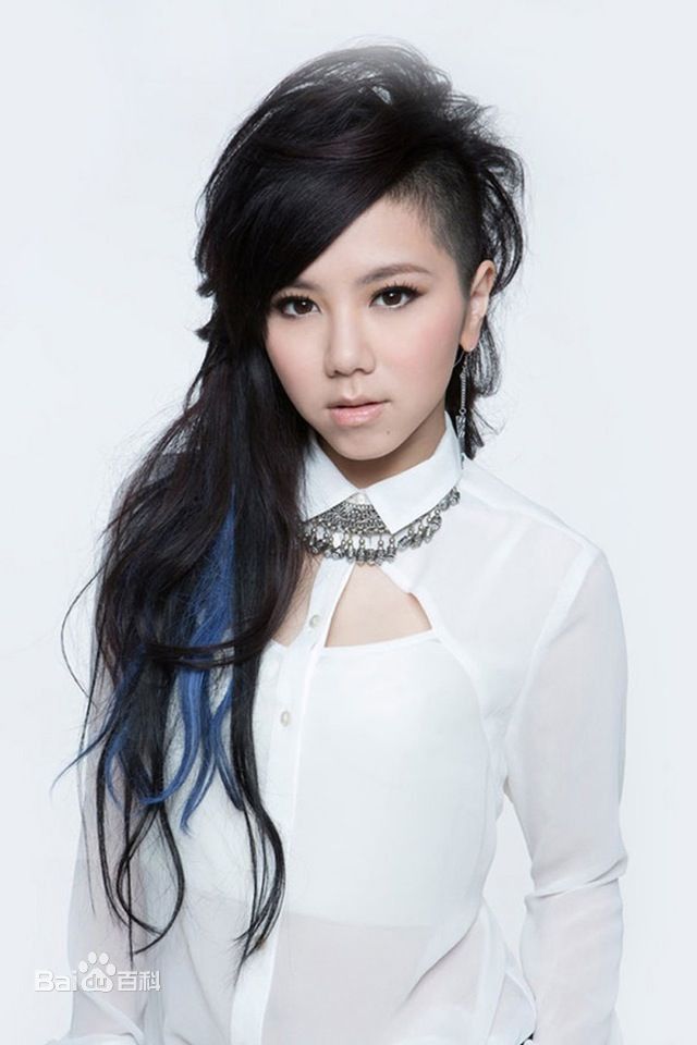 高清邓紫棋(G.E.M.(Get Everybody Moving))性感图片