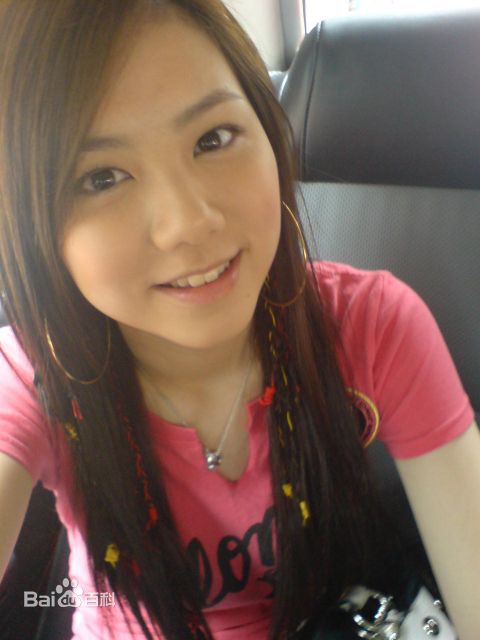 高清邓紫棋(G.E.M.(Get Everybody Moving))性感图片