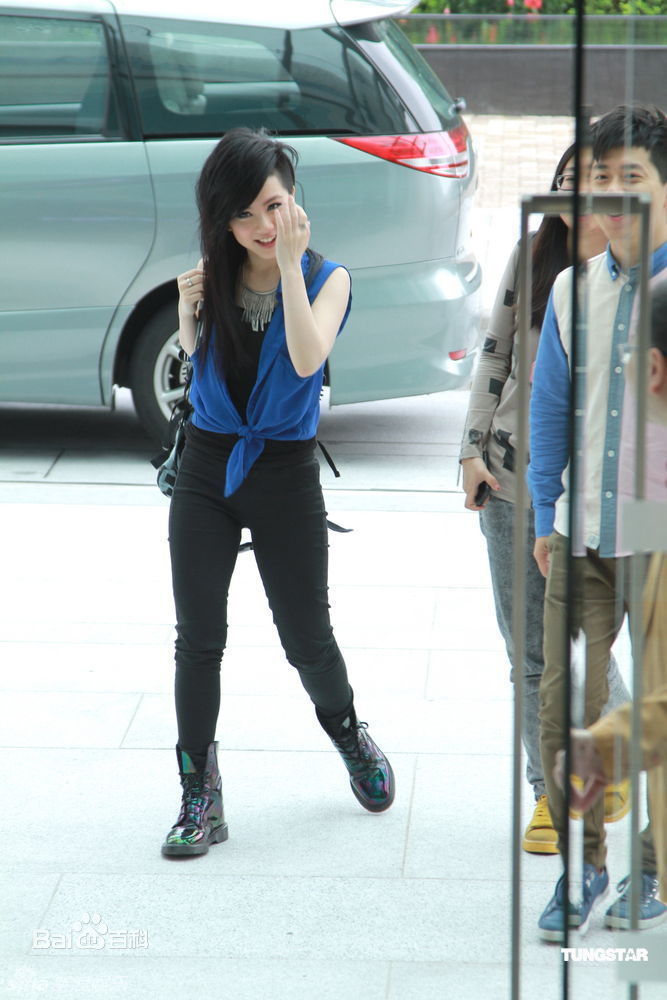 高清邓紫棋(G.E.M.(Get Everybody Moving))精彩图册