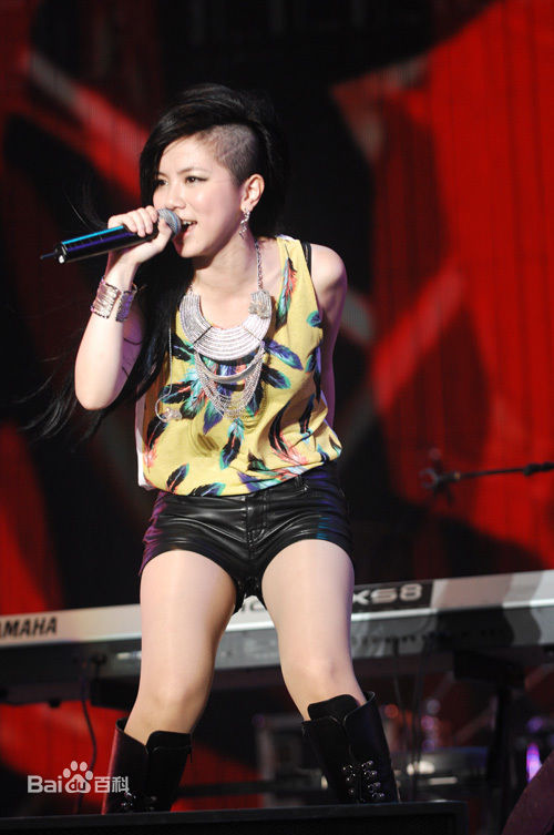 高清邓紫棋(G.E.M.(Get Everybody Moving))精彩图册