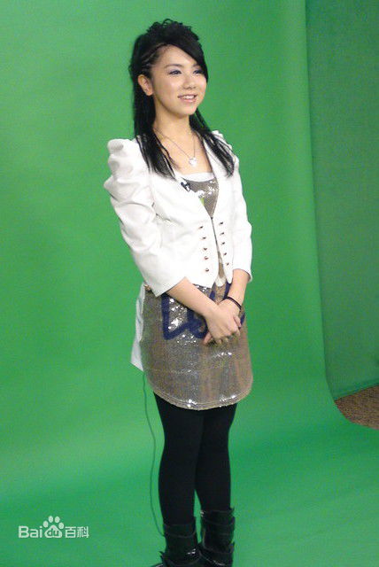 最新邓紫棋(G.E.M.(Get Everybody Moving))精彩图册