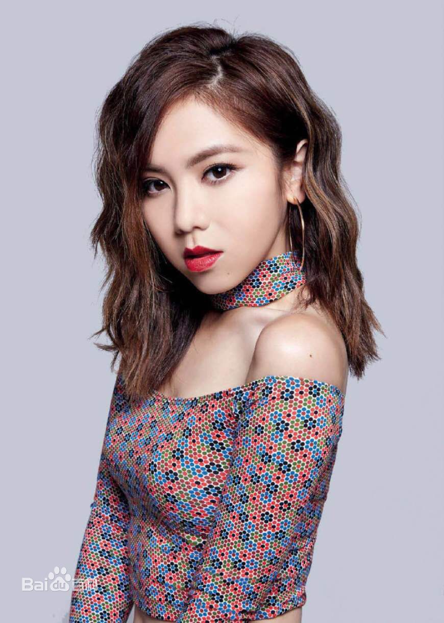 最新邓紫棋(G.E.M.(Get Everybody Moving))性感图片