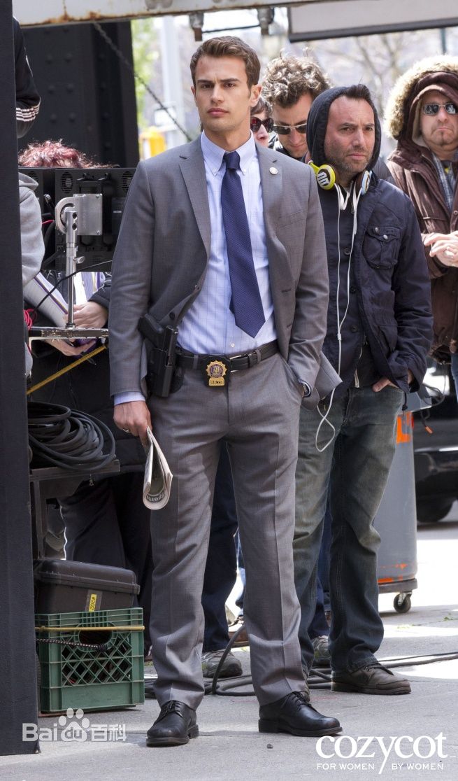 提奥·詹姆斯(Theo James) 剧照