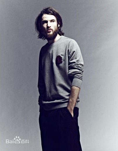 最新汤姆·斯塔里奇(Tom Sturridge)汤姆·斯图里奇精彩图册