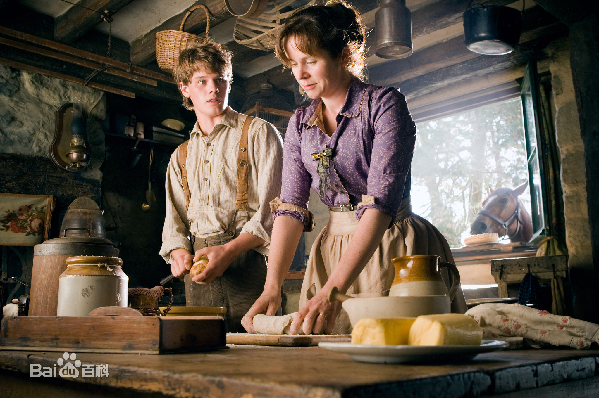 最优质杰瑞米·艾文(Jeremy Irvine)精彩图册