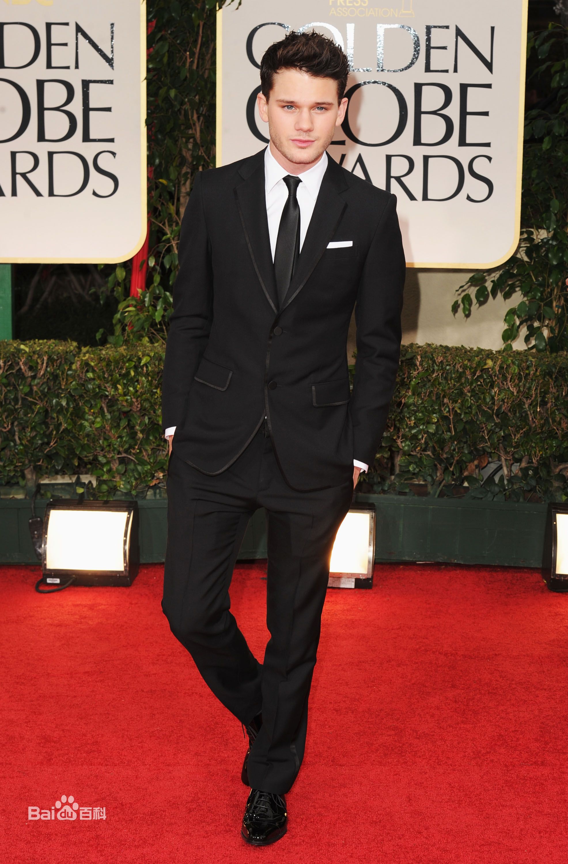 最优质杰瑞米·艾文(Jeremy Irvine)精彩图册