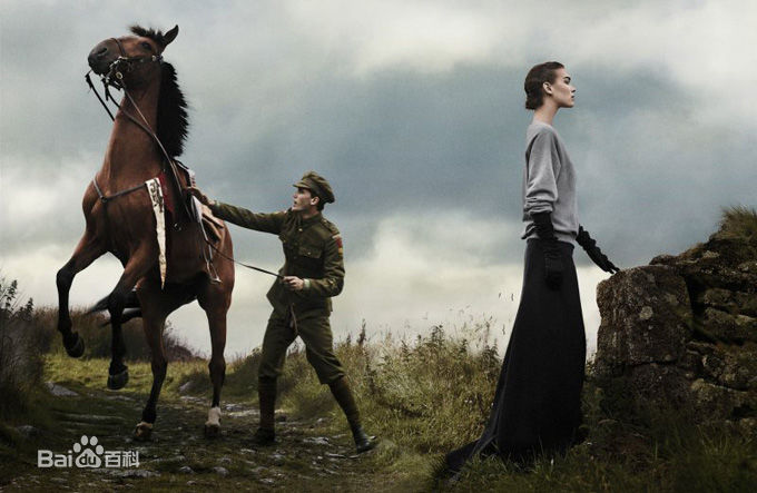 最优质杰瑞米·艾文(Jeremy Irvine)精彩图册