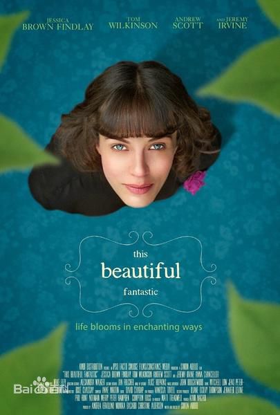 最新杰瑞米·艾文(Jeremy Irvine)性感图片