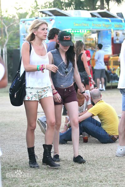 精选克里斯汀·斯图尔特(Kristen Stewart)精彩图册1