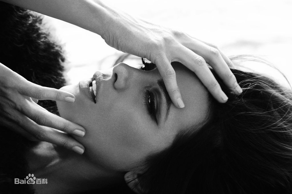 最全凯特·贝金赛尔(Kate Beckinsale)精彩图册