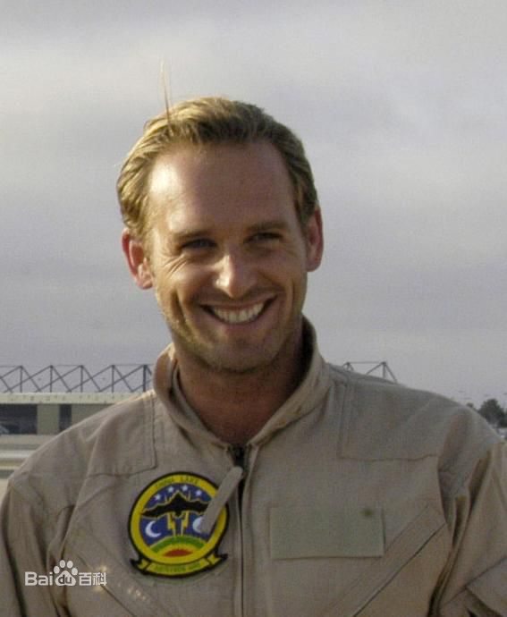 最新乔什·卢卡斯(Josh Lucas)精彩图册