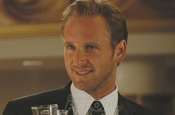 最新乔什·卢卡斯(Josh Lucas)性感图片