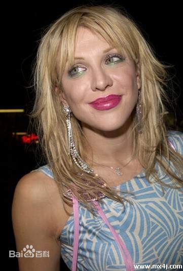 科特妮·洛芙(Courtney Love)前后照片