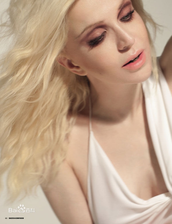 科特妮·洛芙(Courtney Love)精彩图册