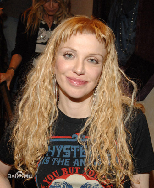 最全科特妮·洛芙(Courtney Love)精彩图册