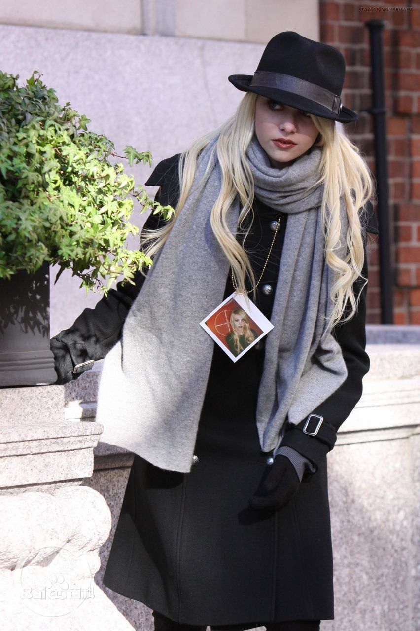 最全泰勒·摩森(TaylorMichaelMomsen)精彩图册