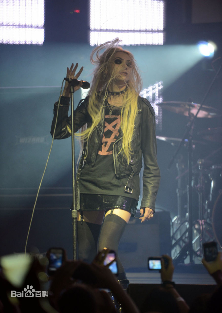 最全泰勒·摩森(TaylorMichaelMomsen)精彩图册