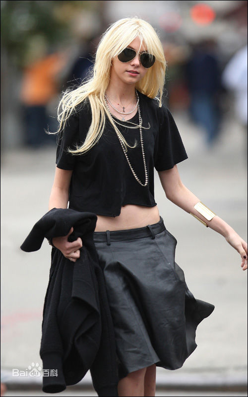 最全泰勒·摩森(TaylorMichaelMomsen)精彩图册