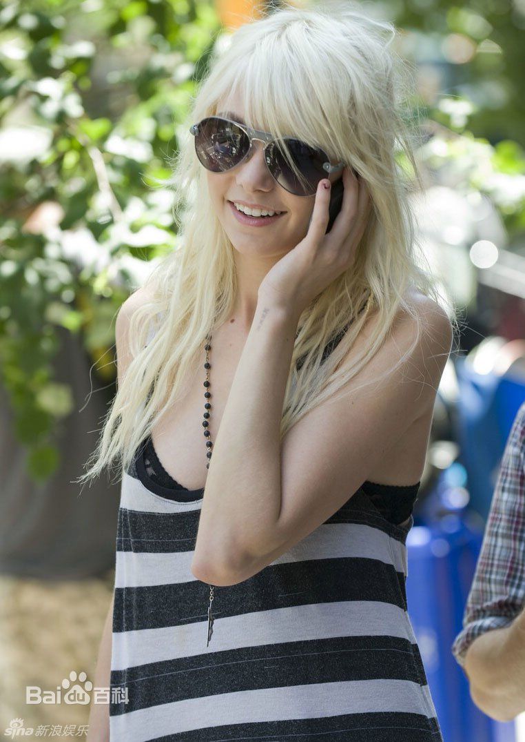 最全泰勒·摩森(TaylorMichaelMomsen)精彩图册