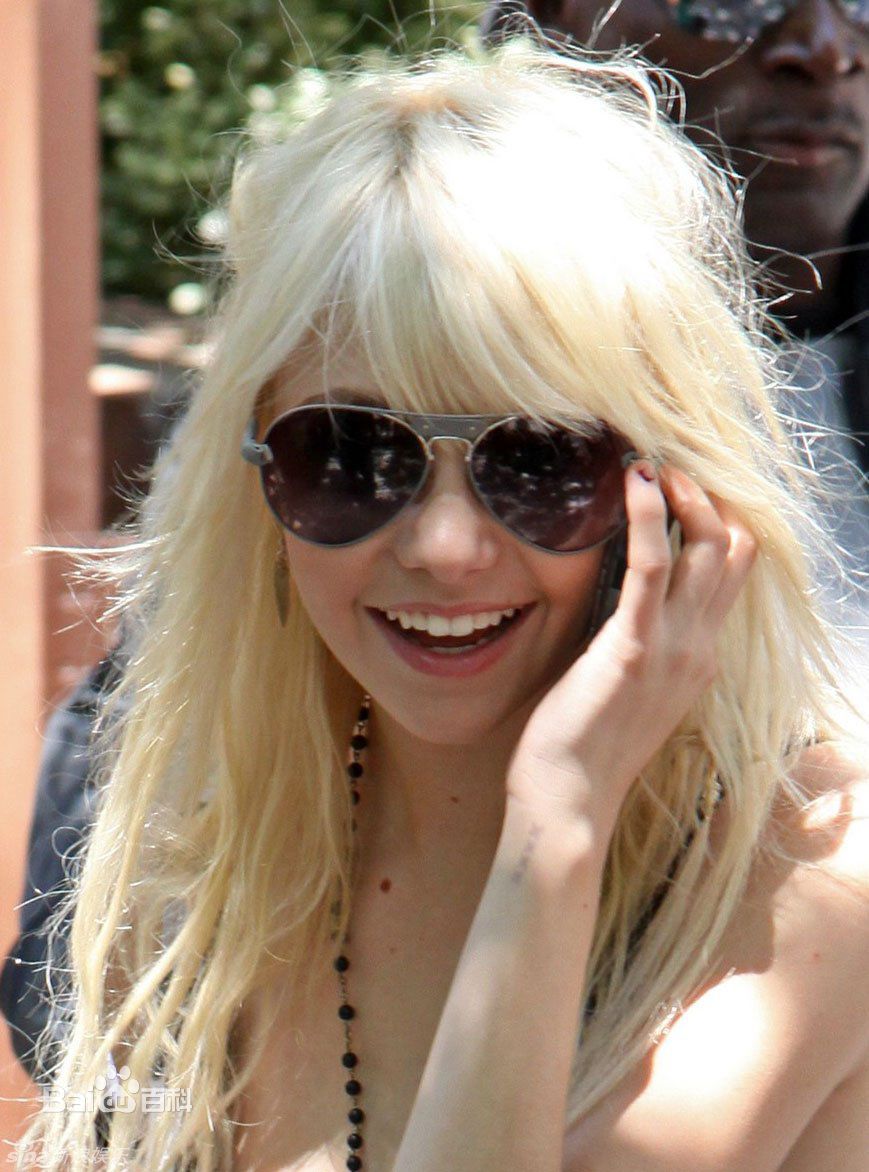 最全泰勒·摩森(TaylorMichaelMomsen)精彩图册