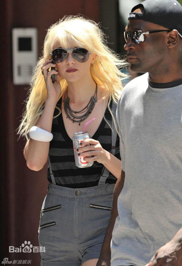 最全泰勒·摩森(TaylorMichaelMomsen)精彩图册