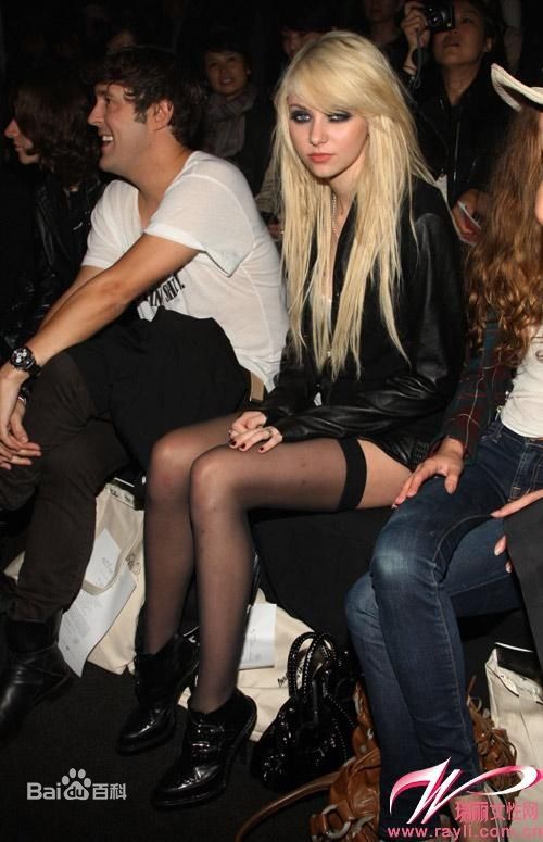 泰勒·摩森(TaylorMichaelMomsen)精彩图册