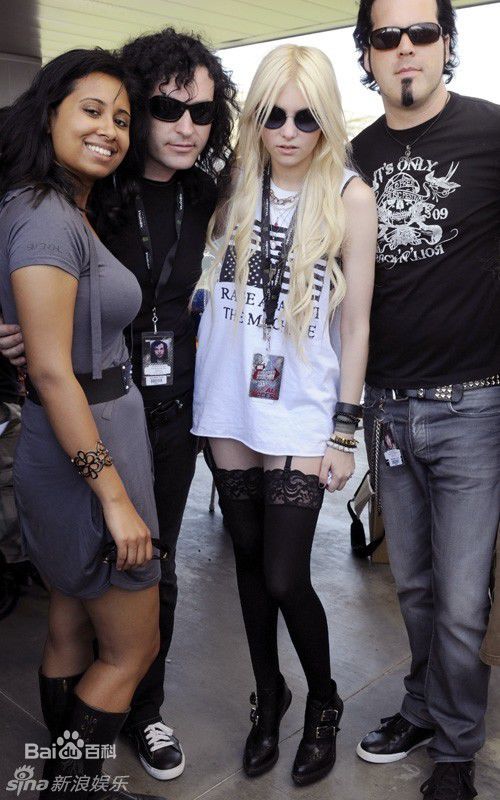 高清泰勒·摩森(TaylorMichaelMomsen)精彩图册