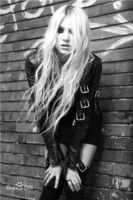 最新泰勒·摩森(TaylorMichaelMomsen)精彩图册