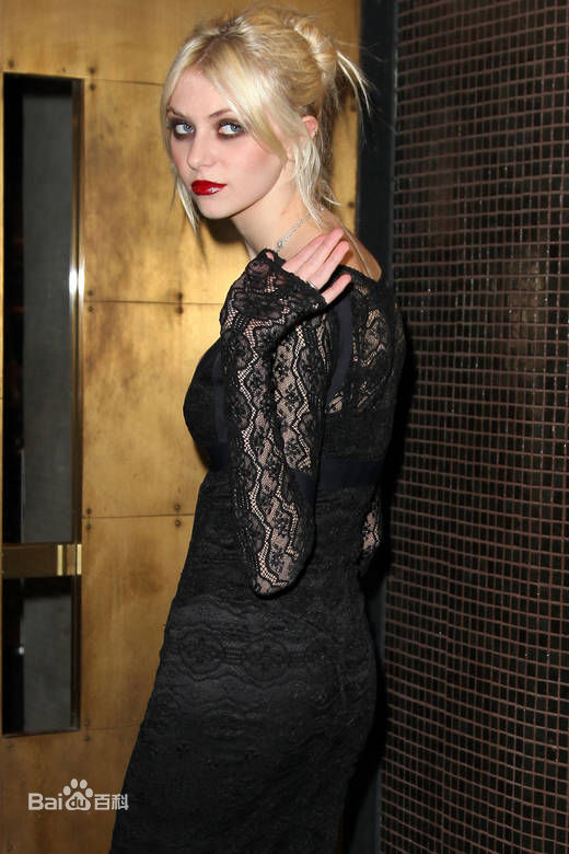 最新泰勒·摩森(TaylorMichaelMomsen)精彩图册