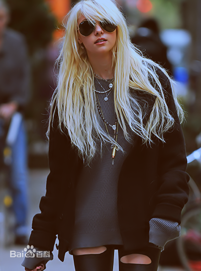 最新泰勒·摩森(TaylorMichaelMomsen)精彩图册