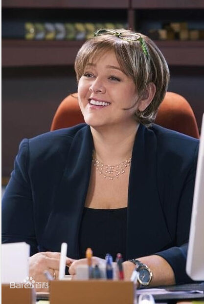 卡穆琳·曼海姆(Camryn Manheim)剧照等