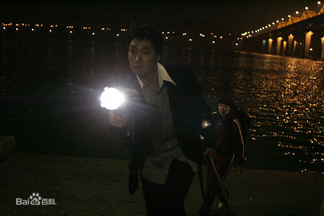 最优质奉俊昊(/ Bong Joon ho)在《怪物》中的相册