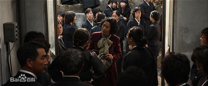 奉俊昊(/ Bong Joon ho)在《母亲》中的