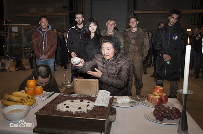 精选奉俊昊(/ Bong Joon ho)在《雪国列车》中的图册