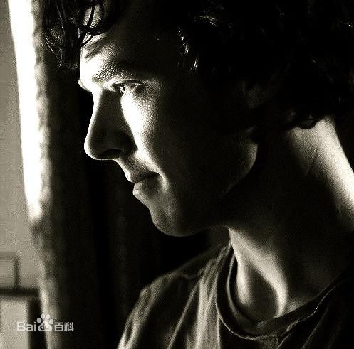 本尼迪克特·蒂莫西·卡尔顿·康伯巴奇(Benedict Timothy Carlton Cumberbatch)《神探夏洛克》高清剧照