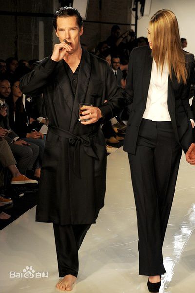 本尼迪克特·蒂莫西·卡尔顿·康伯巴奇(Benedict Timothy Carlton Cumberbatch)本尼迪克特出席活动照片性感图片图集