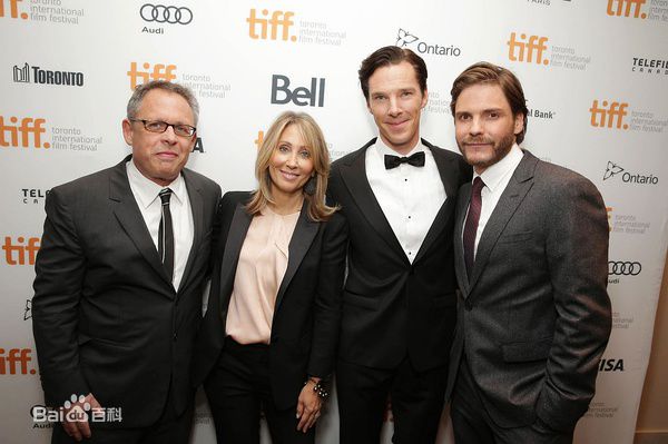 本尼迪克特·蒂莫西·卡尔顿·康伯巴奇(Benedict Timothy Carlton Cumberbatch)本尼迪克特出席活动照片性感图片图集