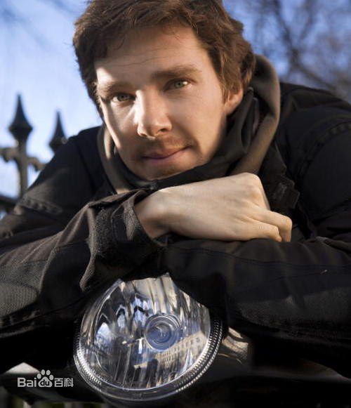 本尼迪克特·蒂莫西·卡尔顿·康伯巴奇(Benedict Timothy Carlton Cumberbatch)杂志