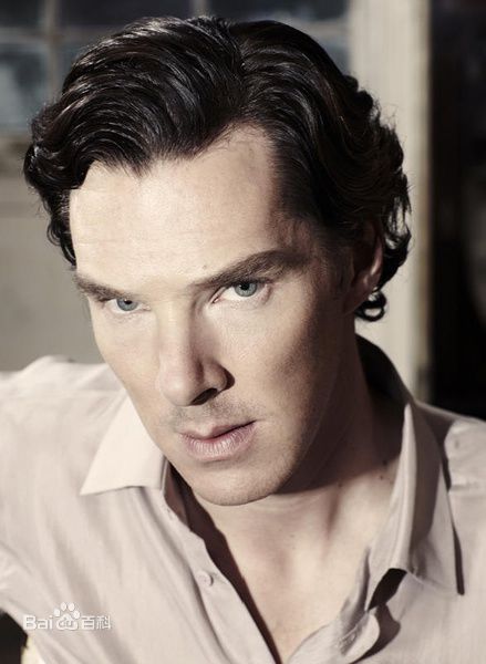 本尼迪克特·蒂莫西·卡尔顿·康伯巴奇(Benedict Timothy Carlton Cumberbatch)杂志