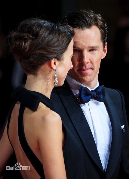 本尼迪克特·蒂莫西·卡尔顿·康伯巴奇(Benedict Timothy Carlton Cumberbatch)本尼和苏菲生活照